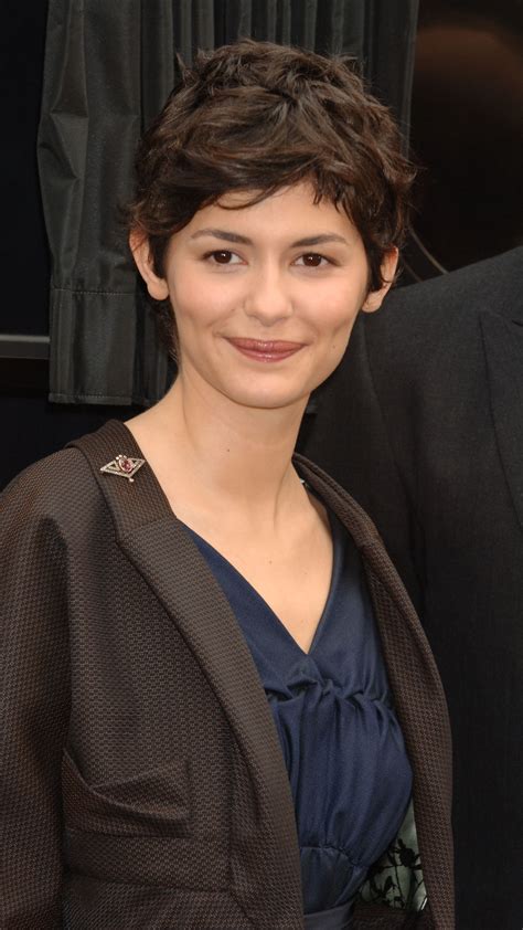 Audrey Tautou Short Curly Weave Hairstyles Wavy Bob Hairstyles Short Hair Styles