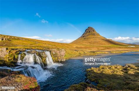 Kirkjufell Aurora Photos And Premium High Res Pictures Getty Images