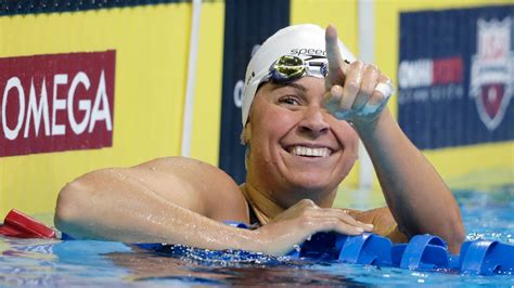 Olympic Swimmer Elizabeth Beisels Father Has Died After Cancer Fight