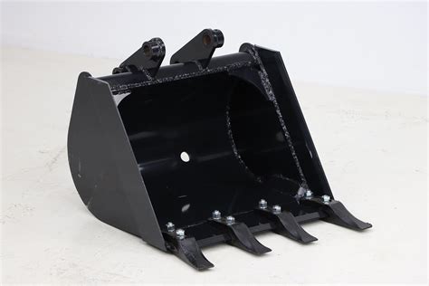 Tractor Backhoe Bucket 18 Hayes Products Tractor Attachments And