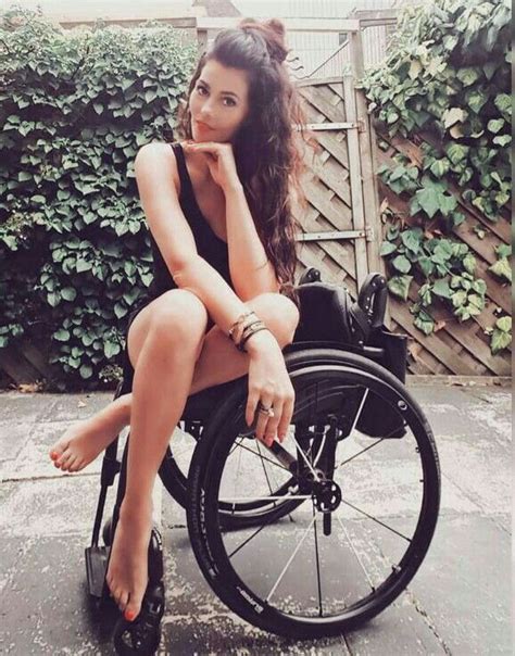 Pin By Deane On Wheelchair Ladies With Buityful Legs Wheelchair Women