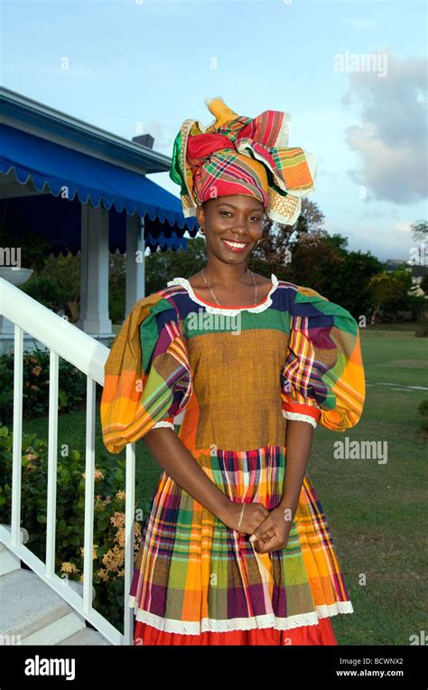 Vestido Tradicional De La Mujer En Jamaica Fotografía De Stock Alamy