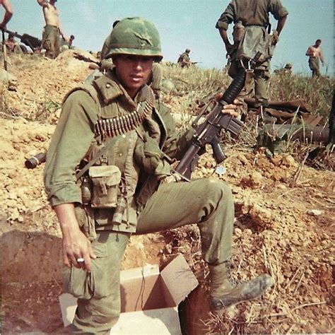 Marine Holding A M4 Carbine Soldiers Civil War And American Wars