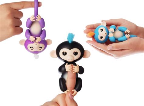 These Fingerlings Interactive Monkeys May Just Be The Cutest Toy Ever
