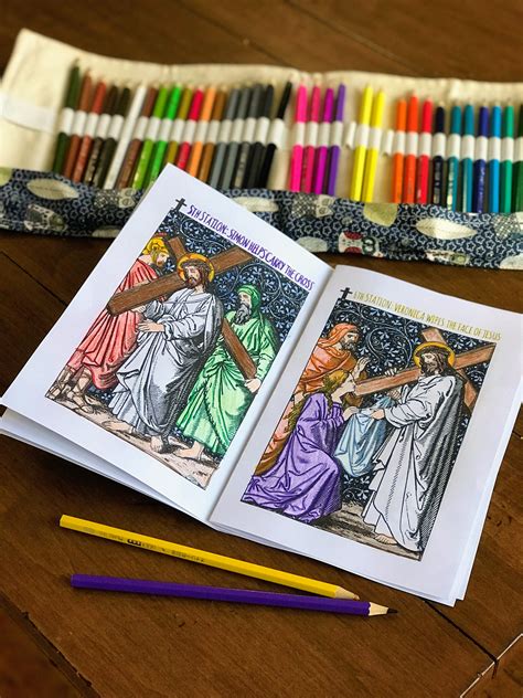 Free stations of the cross coloring pages free apostles' creed coloring pages (english/spanish) free our blessed mother coloring pages (english/spanish). Stations of the Cross Printable Coloring Book/Coloring ...