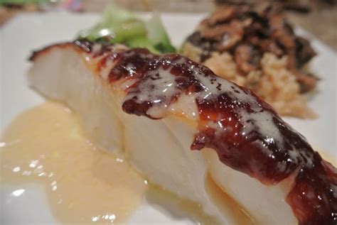 Chilean Sea Bass With Honey Soy Glaze And Ginger Butter Sauce Cooking Recipes Recipes Food
