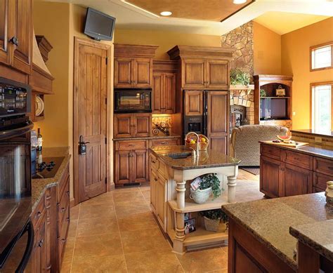 Located in the heart of amish furniture country 2.5 miles north of millersburg, ohio, mullet cabinet is leading the way in custom cabinetry. ≫ Amish Kitchen Cabinets,Branch Hill Joinery sells enduring style with Amish-made kitchen ...