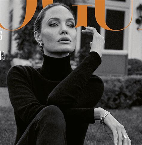 Angelina Jolie 2021 Angelina Jolie Begeistert Marvel Fans Mit Dem