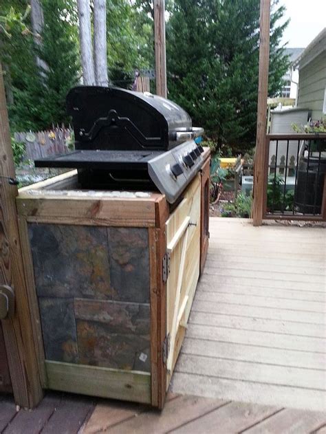 Inexpensive and easy diy outdoor grill station. 15 DIY Grill Station For Outdoor BBQ And Cooking - The ...