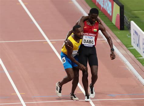 Atleta De Guinea Bissau Se Queda Sin Medalla Pero Con La Admiración Del