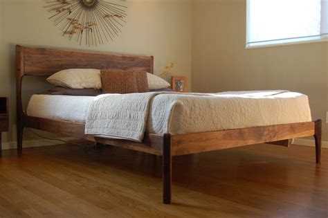 Mid Century Danish Modern Queen Bed | Etsy | Mid century modern bed, Modern style bed, Modern ...