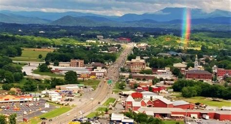 10 Suprising Things To Do In Sevierville Tennessee Smoky Mountains