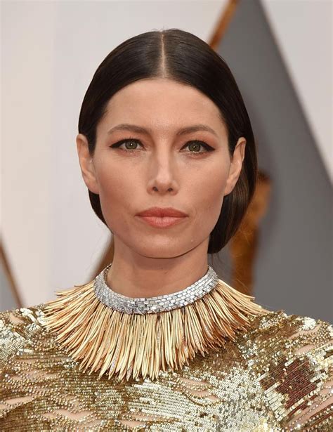Oscars The Jewels That Rocked The Red Carpet Jessica Biel Red Carpet Beauty Beauty