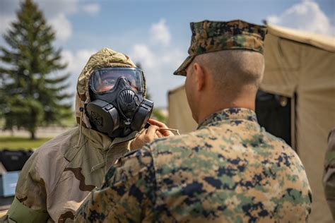 Us Marine Corps Conduct Cbrn Training In Canada