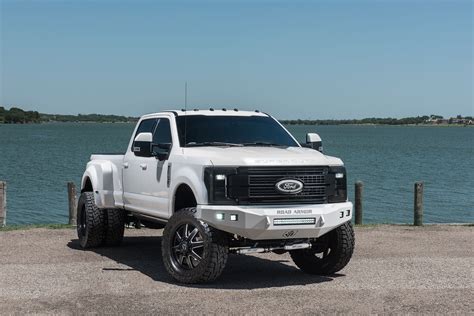 2017 Ford F 350 Dually Platinum Lifted 4x4 Truck In White Platinum