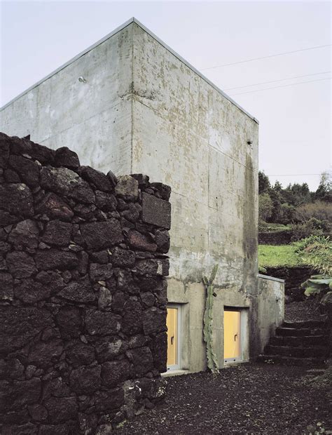 Ec House Sami Arquitectos Archdaily