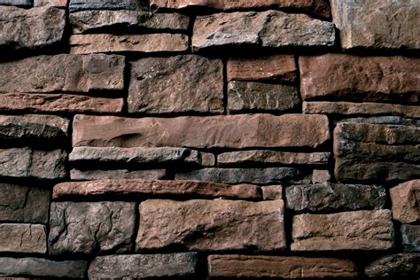 Kodiak Mountain Stone Manufactured Stone Veneer - Ready Stack Stone ...
