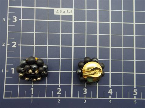 Vintage Hong Kong Cluster Earrings Black Clip Ons Etsy