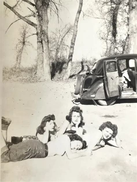 Vintage 1940s Photograph Group Of Topless Girlfriends Women By Old Car