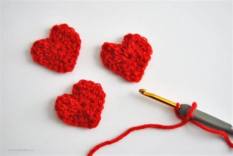 Easy And Free Heart Crochet Pattern For Valentines Day Sparkles Of