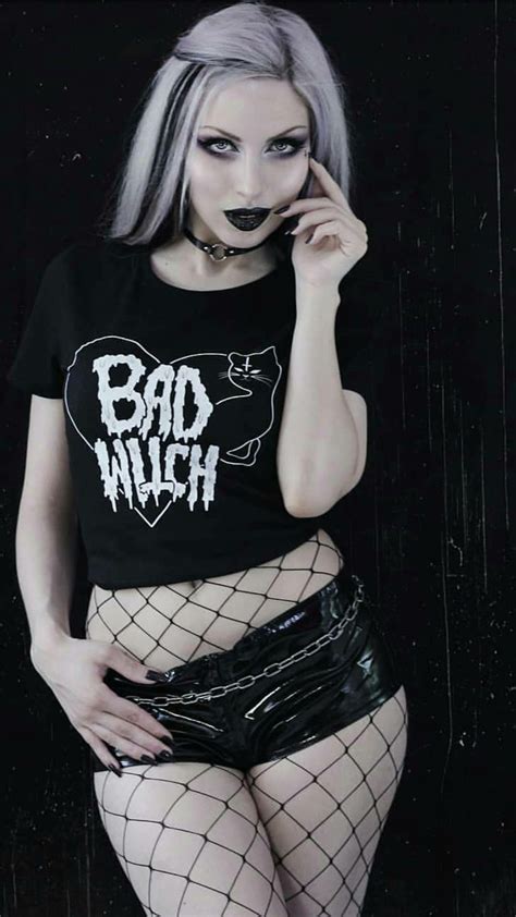 Dark Beauty Goth Beauty Dark Fashion Gothic Fashion Fashion Beauty Rockabilly Metalhead