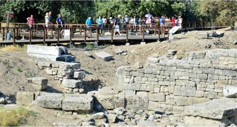 New Sanctuary Discovered In Ancient City Of Troy In Western Turkey