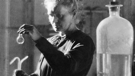 Marie Curie Et Lhistoire Du Radium