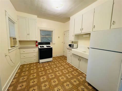 1 Bed 1 Bath Dixon - Property Rentals - Dixon, Illinois | Facebook