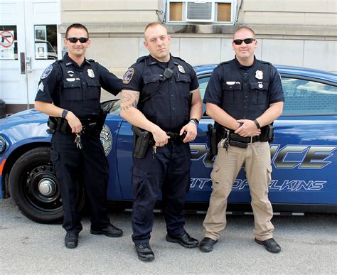 Elkins Police Welcome New Officer News Sports Jobs The Intermountain
