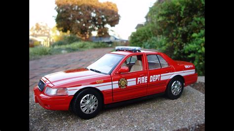 Custom 124 Scale Ford Crown Victoria Fire Department Chief Unit With