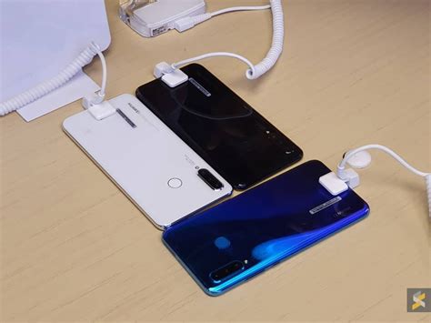List of mobile devices, whose specifications have been recently viewed. Huawei Nova 4e ada tiga kamera belakang dan harga terendah ...