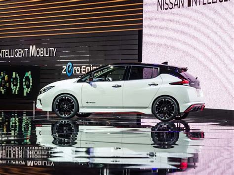 2017 Tokyo Motor Show Nissan Leaf Nismo Concept Revealed Drivespark