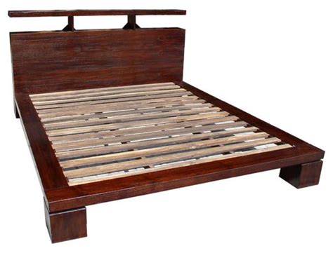 Kreasi unik palet bekas dijadikan sebagai tempat tidur juga bisa menciptakan suasana yang aestetik. tempat tidur kayu | Tempat tidur anak, Kayu, Tempat tidur