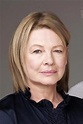 Dianne Wiest in 2020 | Dianne wiest, Cool hairstyles, Hannah and her ...