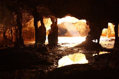 Take A Trip Through The Biggest Most Exciting Caves In Aruba Like The