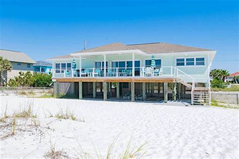 Beachfront Home With Gorgeous Views Spacious Deck And Private Beach