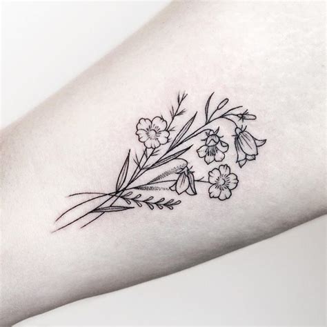 50 Small And Delicate Floral Tattoo Ideas Flower Bouquet Tattoo