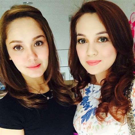 Menurut nelydia senrose mengakui ada beberapa babak lakonannya bersama sharnaaz yang agak keterlaluan. Nelydia Dan Uqasha Senrose Berselfie Sungguh Cantik ...