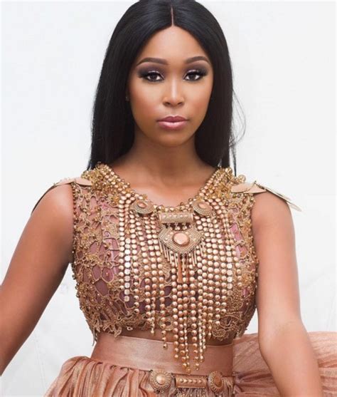 Minnie dlamini is one of south africa's favourite personalities! 5 Things You Didn't Know About AMVCA Host Minnie Dlamini ...