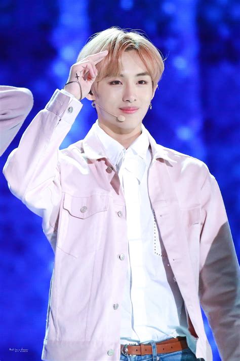 Sounds perfect wahhhh, i don't wanna. Winwin Nct Cute - Cenfesse