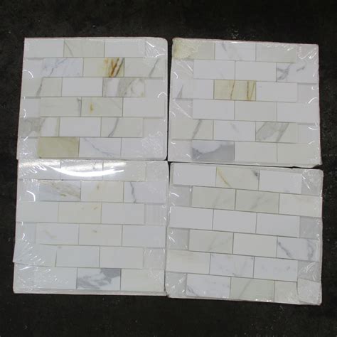 Premium Grade Calacatta Gold Marble Subway Brick Mosaic Tiles Italian