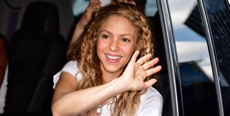 ¡omg Mira Las Fotos Que Comprueban Que Shakira Se Operó La Cara Mui Belleza