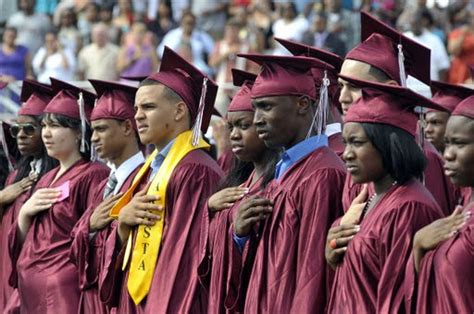 Staten Islands Curtis High School Graduates 546
