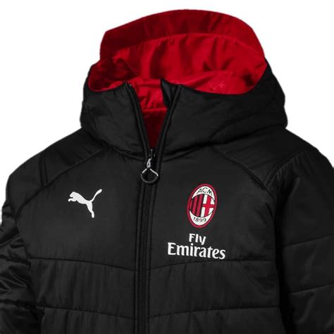 Découvre la mode et les accessoires pour un grand nombre de sports! AC Mailand reversible down trainingsjacke 2019/20 - Puma ...