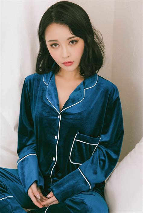 Korean Cute Sexy Pretty Ryu Hyeonju Lingery Set 16012018