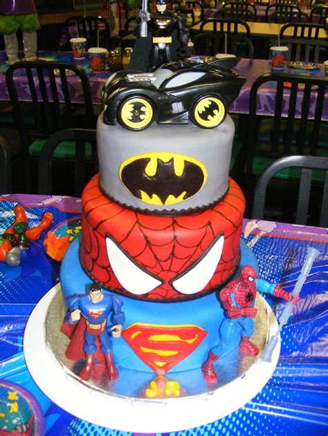 Save the day with 25 superhero birthday cakes! Superhero cakes boys birthday cake JR's 4th birthday | Baby boy turns 3 (: | Pinterest ...