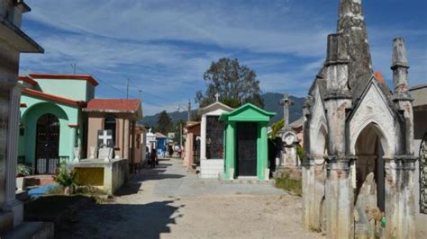 Panteones De Jalisco Tambi N Permanecer N Cerrados El D A Del Padre