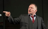 Actor Robert Glenister 'freezes' on stage as West End production halted