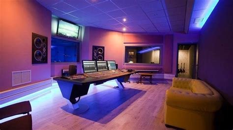 Professional speakers - Dynaudio professional studio loudspeaker | Home ...