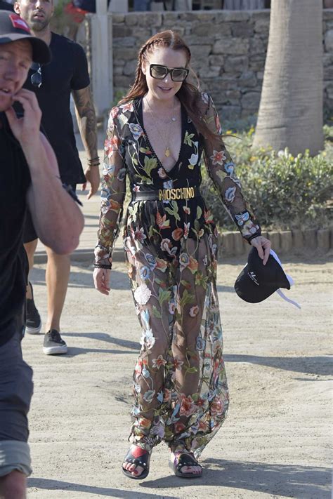 Lindsay Lohan In A Long Floral Dress Spends Her Summer Days At Her